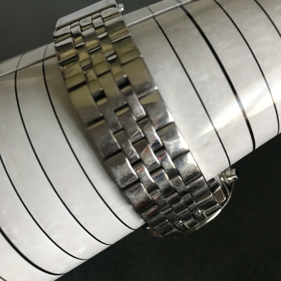 Michael Kors Ritz Silver-tone Women’s Watch MK-5020 - Picture 13 of 16